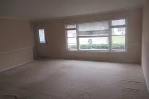 1004 Jenkisson Ave, Lake Bluff, IL 60044 - Photo 2