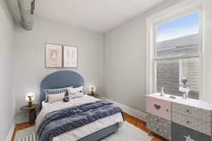 956 N Trumbull Ave, Chicago, IL 60651 - Photo 8