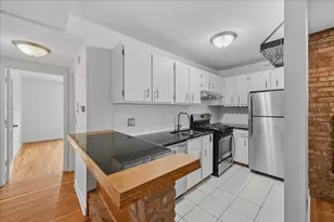 805 W Oakdale Ave, Chicago, IL 60657 - Photo 8