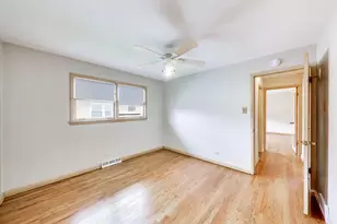 10108 Kilpatrick Ave, Oak Lawn, IL 60453 - Photo 22