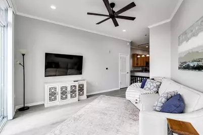 1199 E Port Clinton Road #701, Vernon Hills, IL 60061 - Photo 4