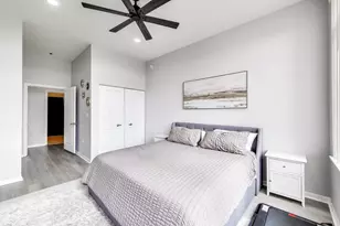 1199 E Port Clinton Rd, Vernon Hills, IL 60061 - Photo 8