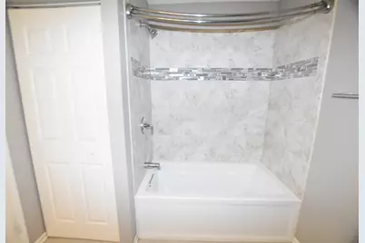 [Address not provided], Orland Park, IL 60462 - Photo 34