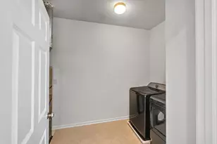 3S547 Everton Dr, Warrenville, IL 60555 - Photo 18