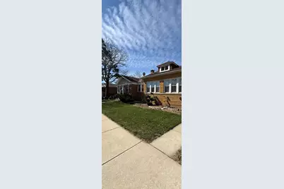 8718 S Euclid Avenue, Chicago, IL 60617 - Photo 2
