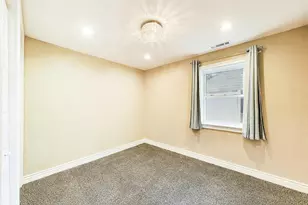 245 Mantua St, Park Forest, IL 60466 - Photo 22