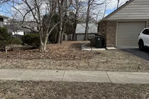 318 Second Ave, Libertyville, IL 60048 - Photo 28