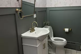 318 Second Ave, Libertyville, IL 60048 - Photo 12