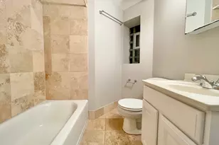 2801 N Seminary Ave, Chicago, IL 60657 - Photo 20