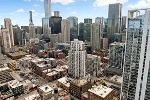 200 W Grand Ave, Chicago, IL 60654 - Photo 30