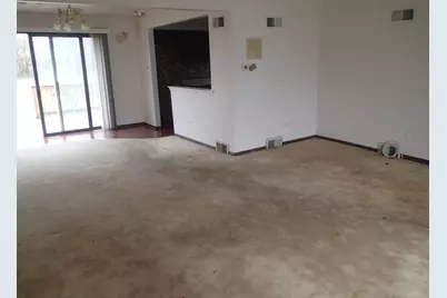 10363 S 84th Avenue, Palos Hills, IL 60465 - Photo 4