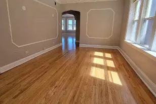 7806 S Winchester Ave, Chicago, IL 60620 - Photo 2