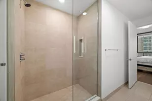 211 N Harbor Dr, Chicago, IL 60601 - Photo 18