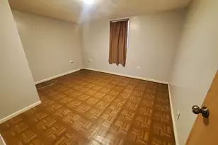 450 E Mulberry Ct, Glenwood, IL 60425 - Photo 10