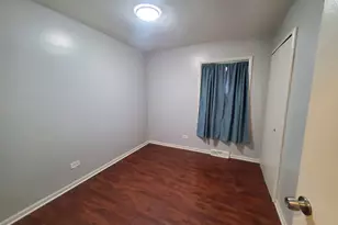 450 E Mulberry Ct, Glenwood, IL 60425 - Photo 8