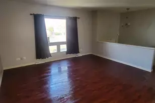 450 E Mulberry Ct, Glenwood, IL 60425 - Photo 2