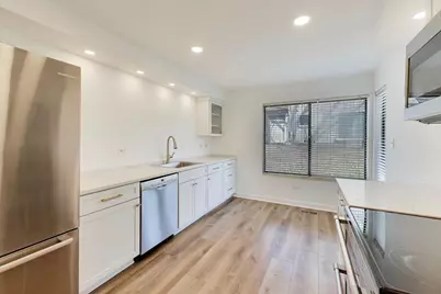 83C Thornhill Lane #c, Lake Barrington, IL 60010 - Photo 8