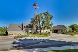 83C Thornhill Ln, Lake Barrington, IL 60010 - Photo 30