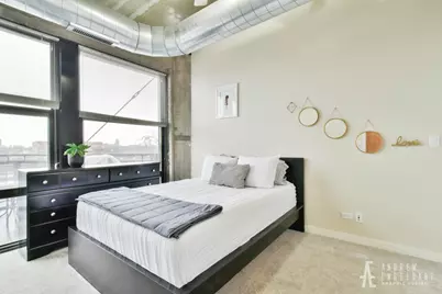 1071 W 15th Street #314, Chicago, IL 60608 - Photo 8