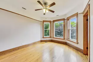 1312 W Nelson St, Chicago, IL 60657 - Photo 2