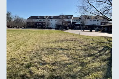 1025 E Wilson Street, Batavia, IL 60510 - Photo 4