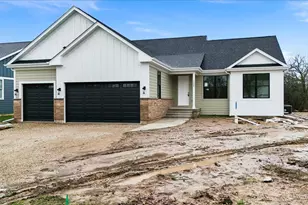 1225 Noble Dr, Port Barrington, IL 60010 - Photo 32