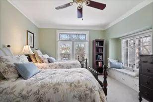 516 Greenwood St, Evanston, IL 60201 - Photo 20