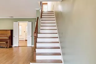 621 E Grove St, Arlington Heights, IL 60005 - Photo 8