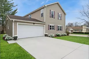 627 Grove Ave, Deerfield, IL 60015 - Photo 4