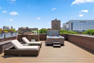 843 W Fletcher St, Chicago, IL 60657 - Photo 34