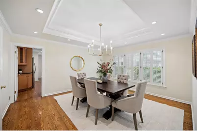 2407 Iroquois Road, Wilmette, IL 60091 - Photo 10