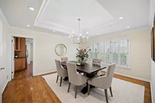 2407 Iroquois Rd, Wilmette, IL 60091 - Photo 10