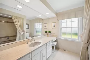 2407 Iroquois Rd, Wilmette, IL 60091 - Photo 22