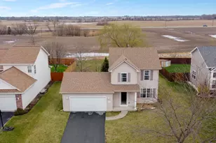 4709 W Iris Ln, Monee, IL 60449 - Photo 2