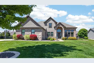 8 Flint Court, Bloomington, IL 61705 - Photo 2