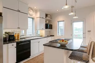 1410 E 48th St, Chicago, IL 60615 - Photo 4