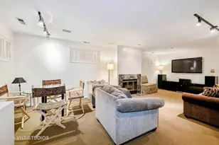 1410 E 48th St, Chicago, IL 60615 - Photo 12