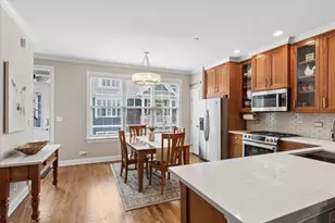 225 5th St, Libertyville, IL 60048 - Photo 4