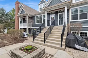 225 5th St, Libertyville, IL 60048 - Photo 2