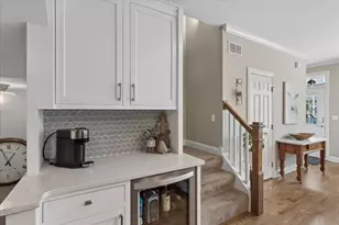 225 5th St, Libertyville, IL 60048 - Photo 8