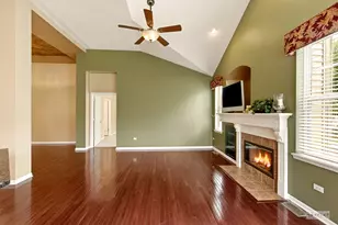 700 Cheshire Ct, Oswego, IL 60543 - Photo 6
