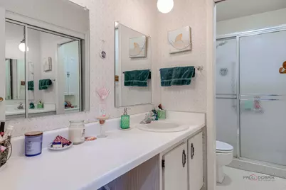 1009 Hampton Court, McHenry, IL 60050 - Photo 10