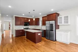 3326 S Lituanica Ave, Chicago, IL 60608 - Photo 10