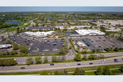 264 Hawthorn Village Commons, Vernon Hills, IL 60061 - Photo 8