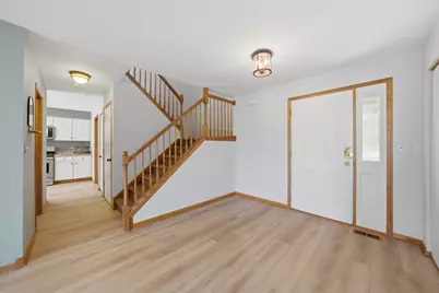 7770 Bristol Park Drive, Tinley Park, IL 60477 - Photo 4