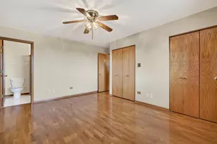 7545 Sheridan Dr, Willowbrook, IL 60527 - Photo 12