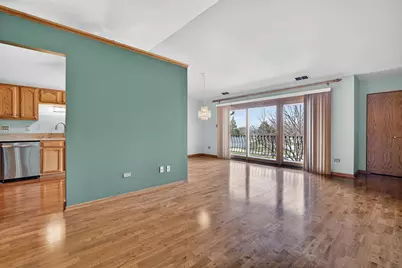 7545 Sheridan Drive #2-3D, Willowbrook, IL 60527 - Photo 4