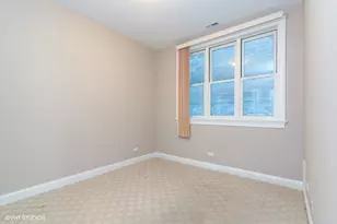 2113 W Gladys Ave, Chicago, IL 60612 - Photo 8