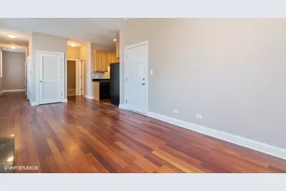 2113 W Gladys Avenue #3N, Chicago, IL 60612 - Photo 4