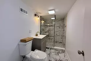 [Address not provided], Chicago, IL 60636 - Photo 8